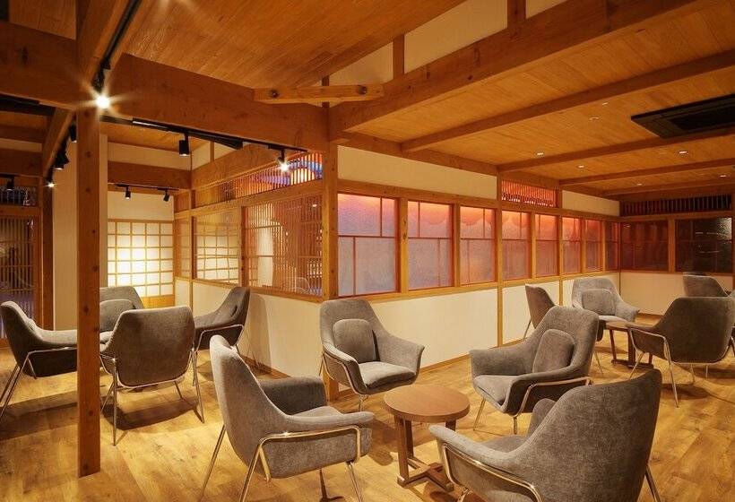 فنادق الكبسولة Yurakujo