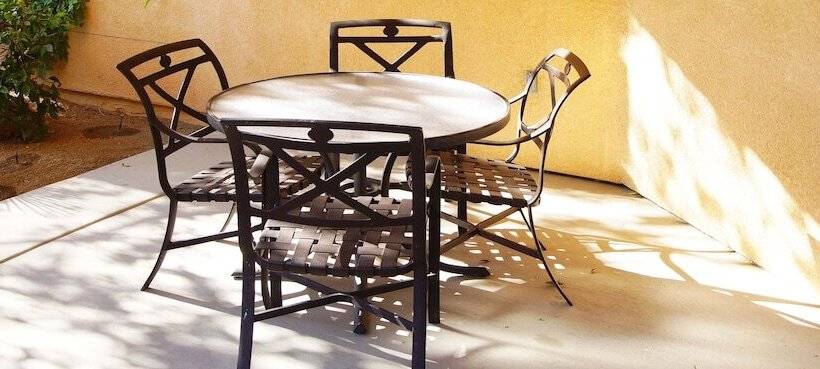 Отель Dignitary Discretion Coachella Valley