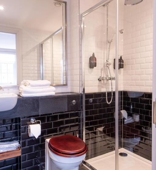 בית מלון כפרי Gunmakers