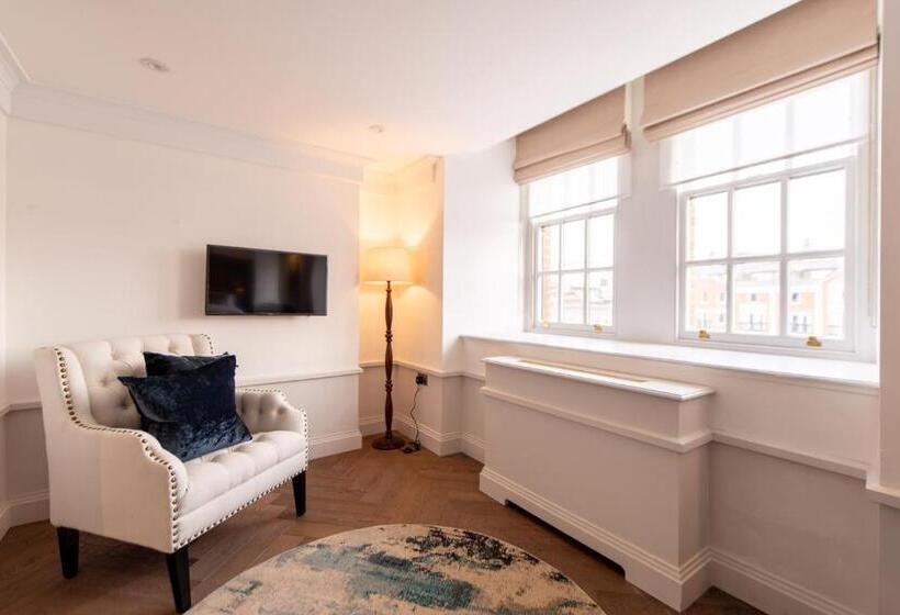 בית מלון כפרי Gunmakers