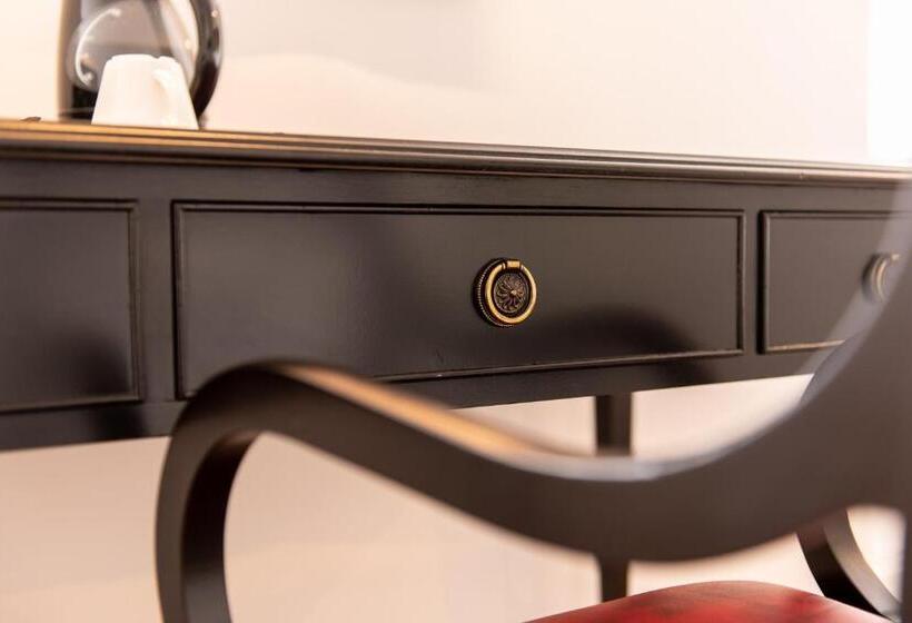 בית מלון כפרי Gunmakers