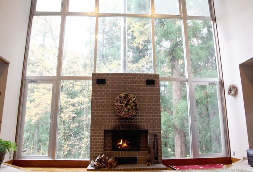 בית מלון כפרי Hakuba Moegi