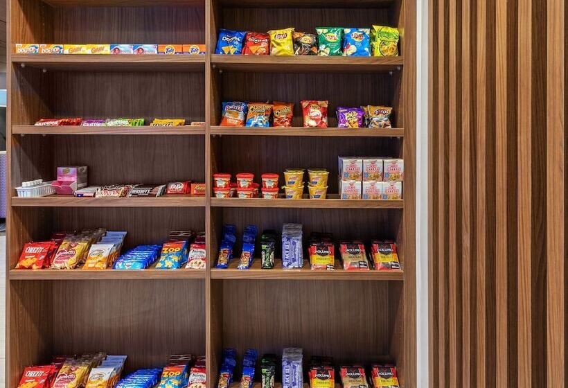 Отель Holiday Inn Express & Suites Denton   Sanger By Ihg