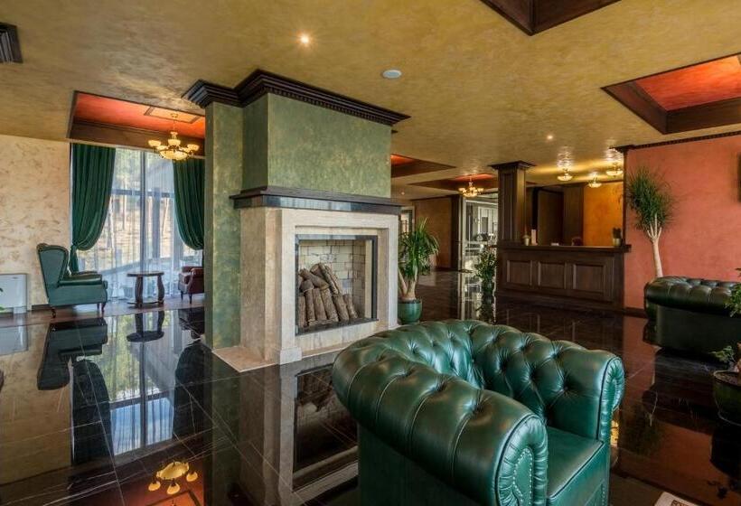 בית מלון כפרי Katalina Spa Resort