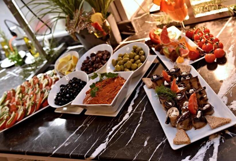 בית מלון כפרי Katalina Spa Resort