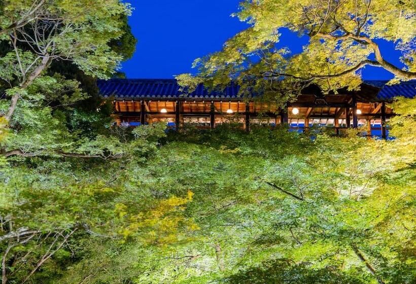 בית מלון כפרי Keihan Kyoto Ekiminami