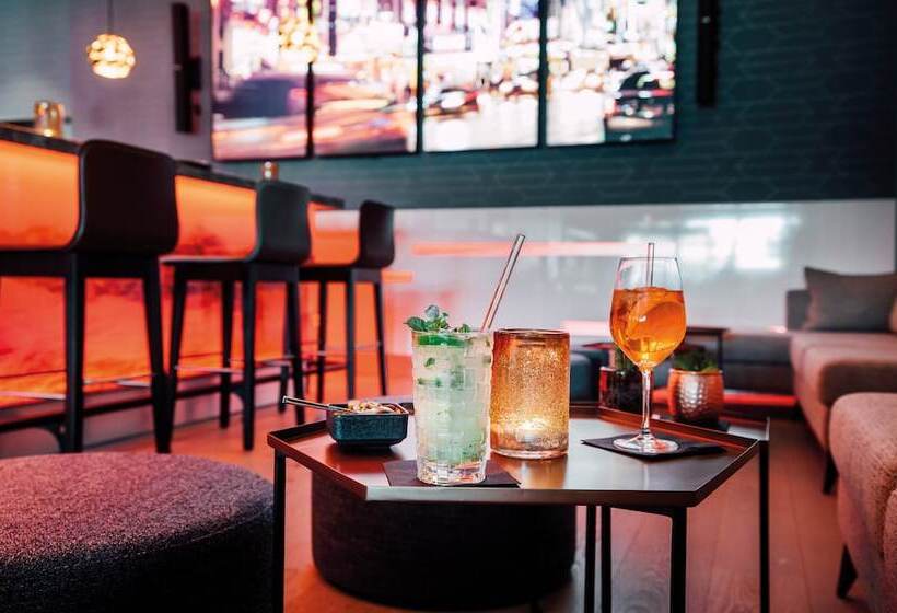 Leonardo Hotel Zurich Airport