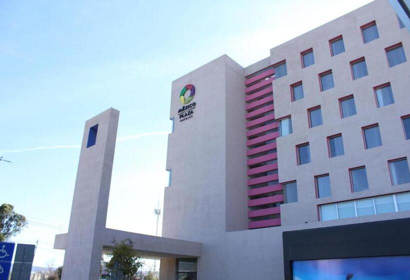 Отель Mexico Plaza Queretaro