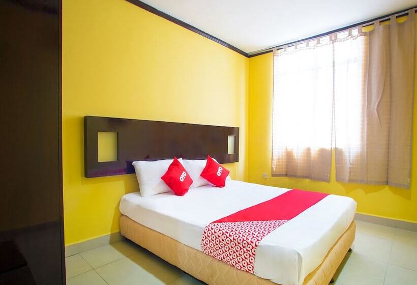 ホテル Oyo 1219 Bbk