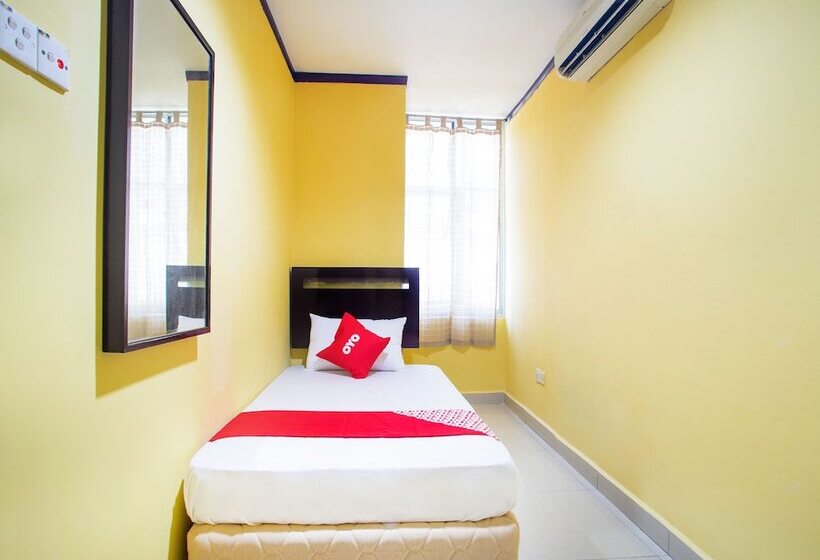 ホテル Oyo 1219 Bbk