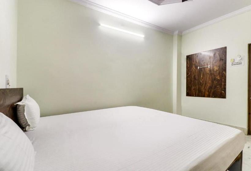 Отель Spot On 46554  Bhawani Palace