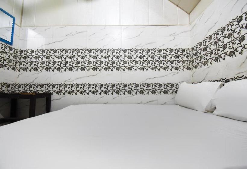 בית מלון כפרי Spot On 48604  New Aspire