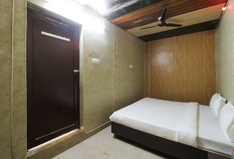 ホテル Spot On 49126 Silent Valley Appartments