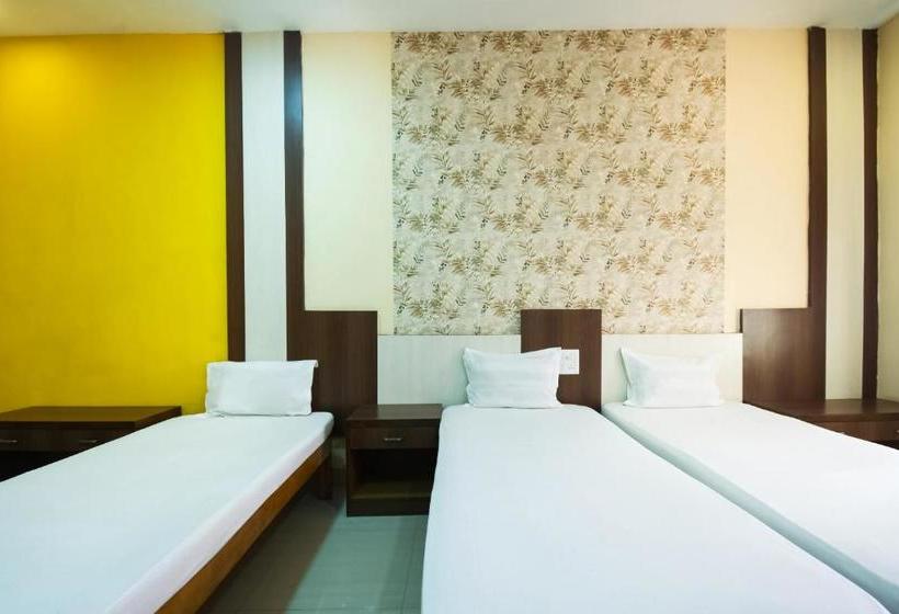 בית מלון כפרי Spot On 60915 Akash Guest House