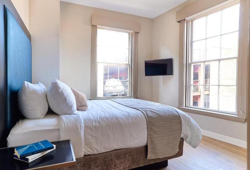 בית מלון כפרי The Docent S Collection