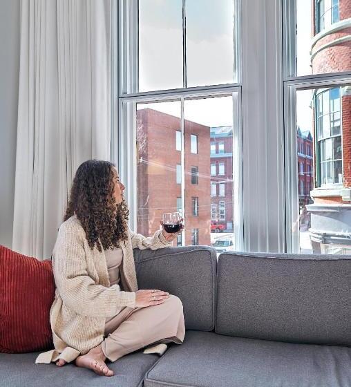 בית מלון כפרי The Docent S Collection