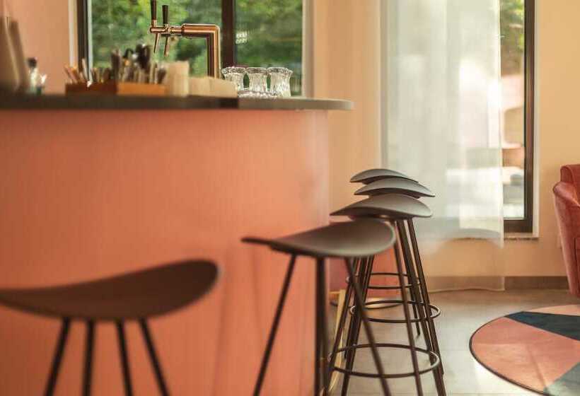 هتل Holiday Inn   The Niu, Loco Munich North, An Ihg