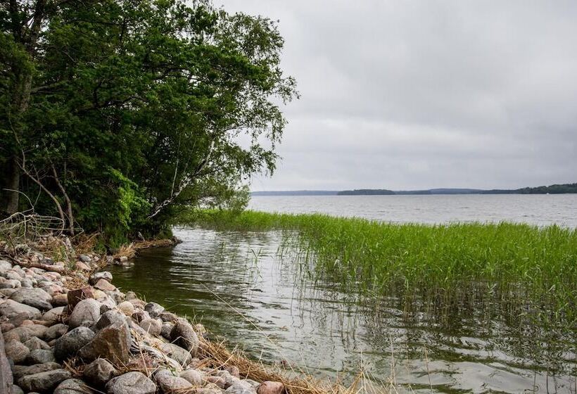 호스텔 Kallhällsbaden Strandhotell