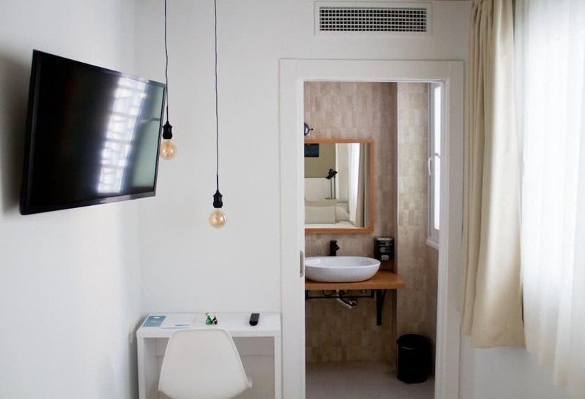 פנסיון Sosiego Hostal De Mar