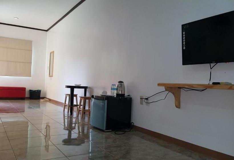 Phil Oasis  And Resorts