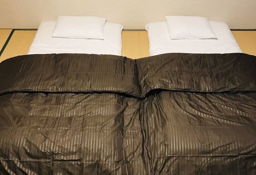 ריוקאן Lake Side Nikko