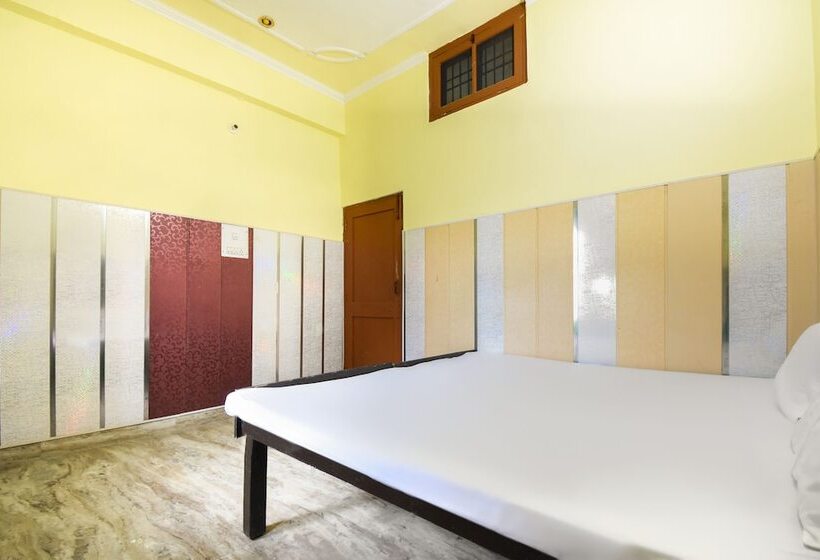 Spot On 49295 Hotel Kohinoor Park