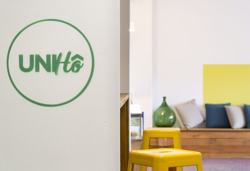 Uniho Hostel