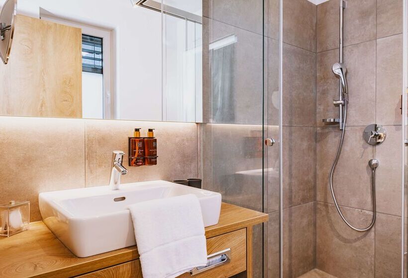 Elements Resort Zell Am See; Bw Signature Collection