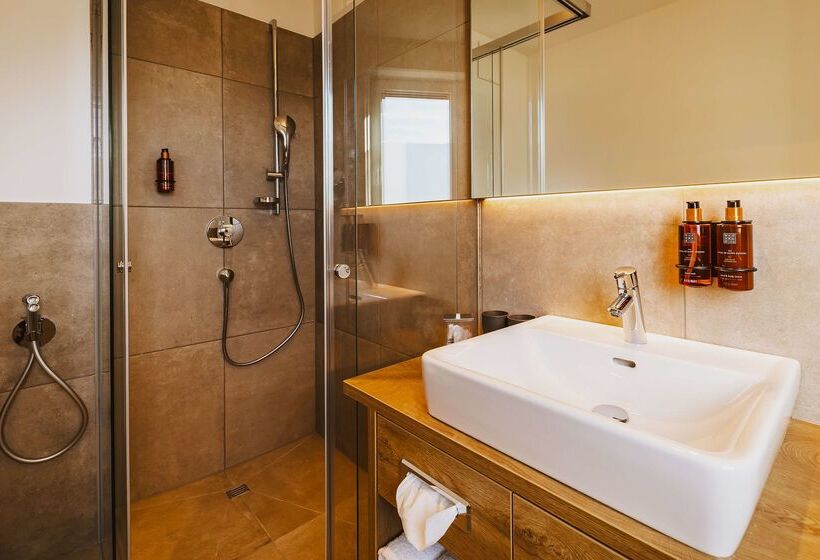 Elements Resort Zell Am See; Bw Signature Collection