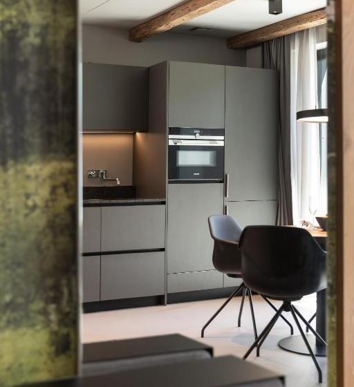 Going Triple A Apartments East