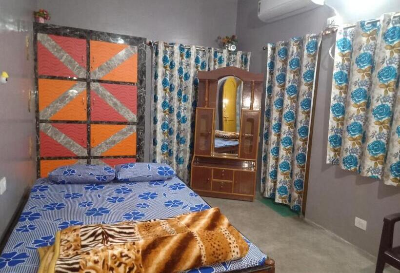 Hostel Relax Homestay