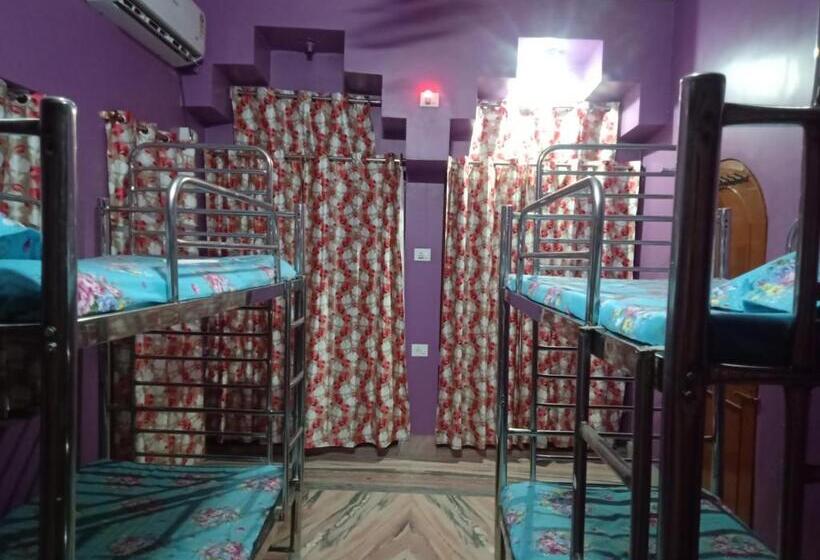 Hostel Relax Homestay