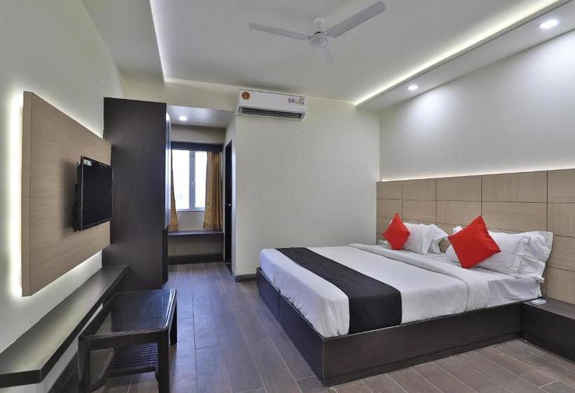 בית מלון כפרי Capital O 41581 Hiriz