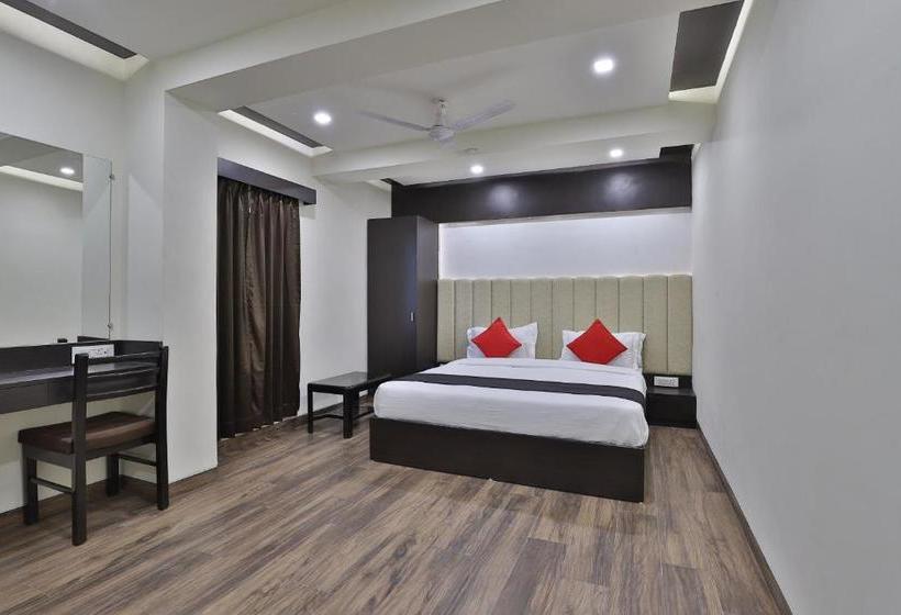 בית מלון כפרי Capital O 41581 Hiriz