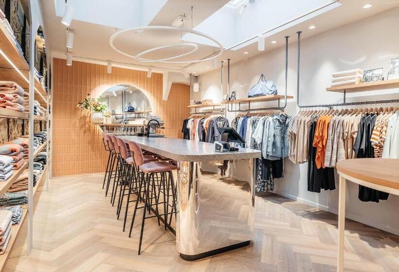 فندق Cozy Pillow