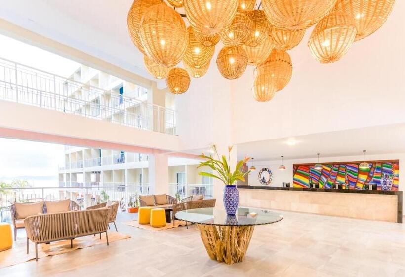 Отель Decameron La Marina Guayabitos, Ramada All Inclusive Resort