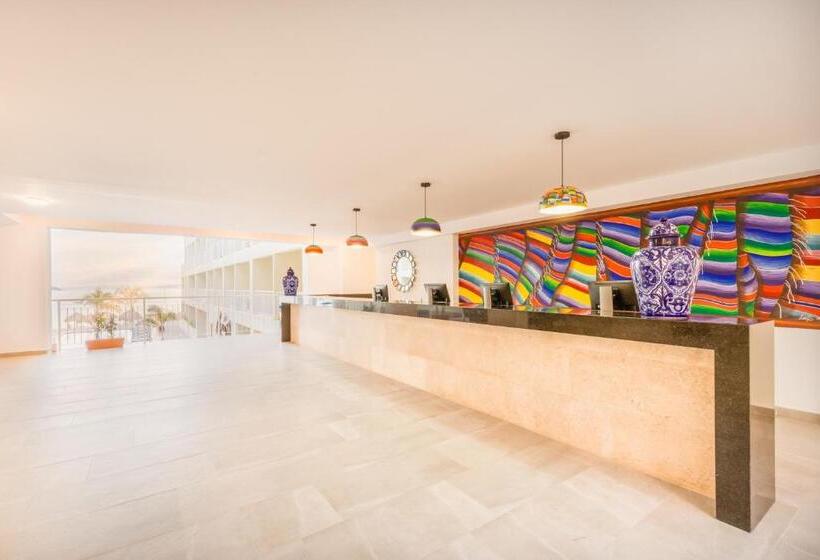 Отель Decameron La Marina Guayabitos, Ramada All Inclusive Resort