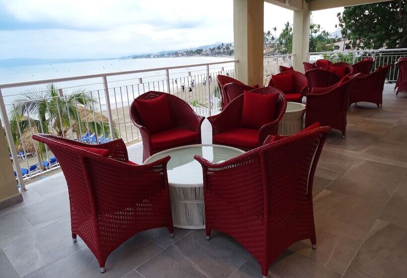 Отель Decameron La Marina Guayabitos, Ramada All Inclusive Resort