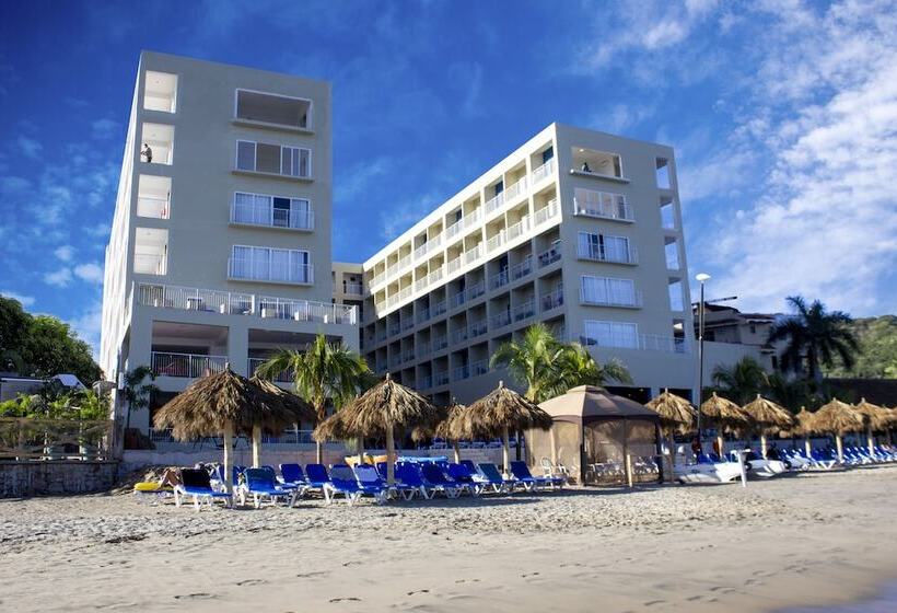 Отель Decameron La Marina Guayabitos, Ramada All Inclusive Resort
