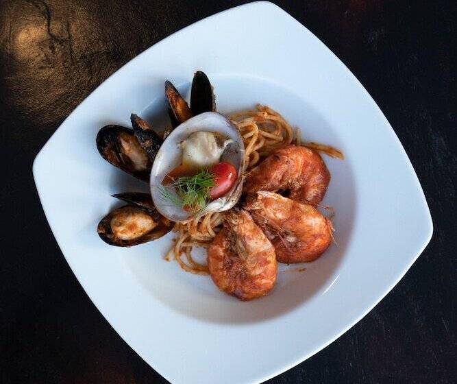 Отель Decameron La Marina Guayabitos, Ramada All Inclusive Resort