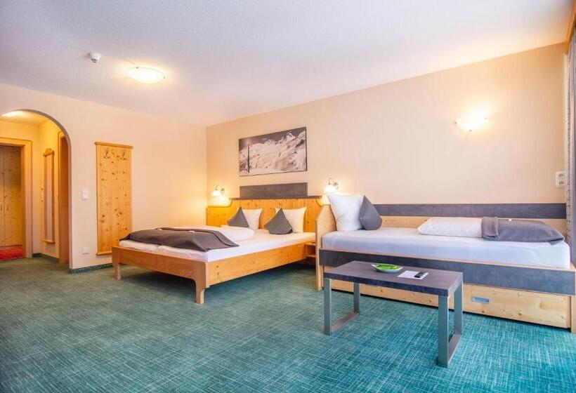 Отель Garni Alpenhof