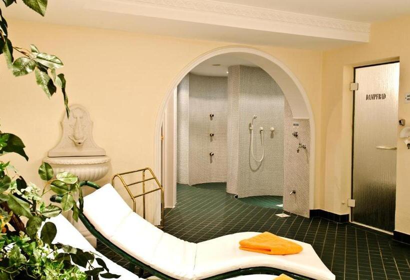 ホテル Garni Astoria