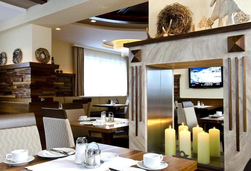 ホテル Garni Astoria