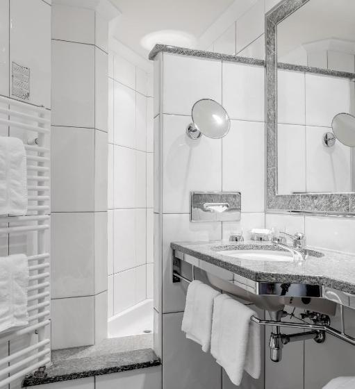 فندق Garni Caroline