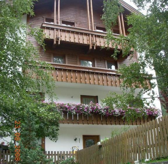 Отель Garni Helvetia