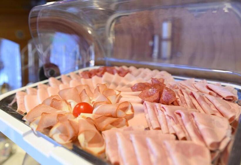 Отель Garni Helvetia