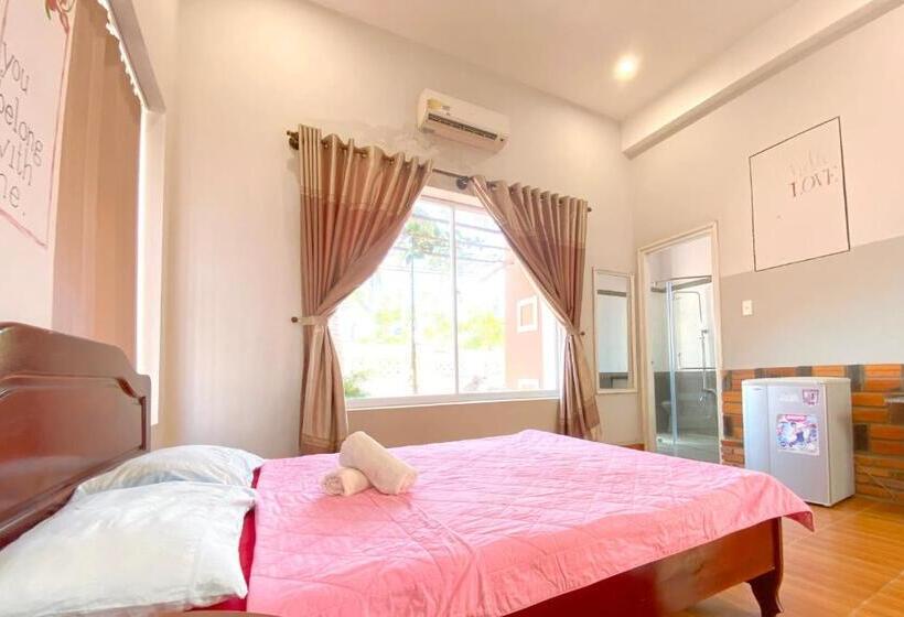 هتل Goc Bien Homestay