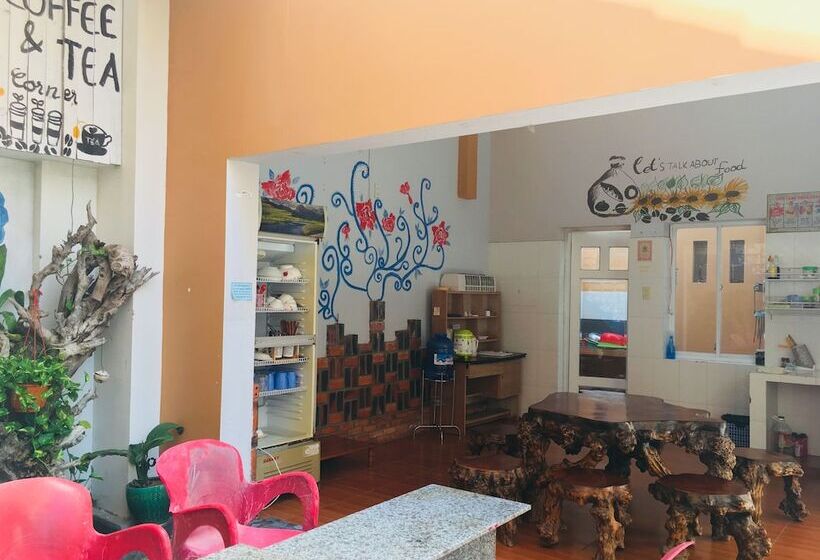 هتل Goc Bien Homestay