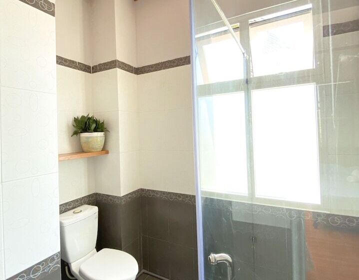 هتل Goc Bien Homestay