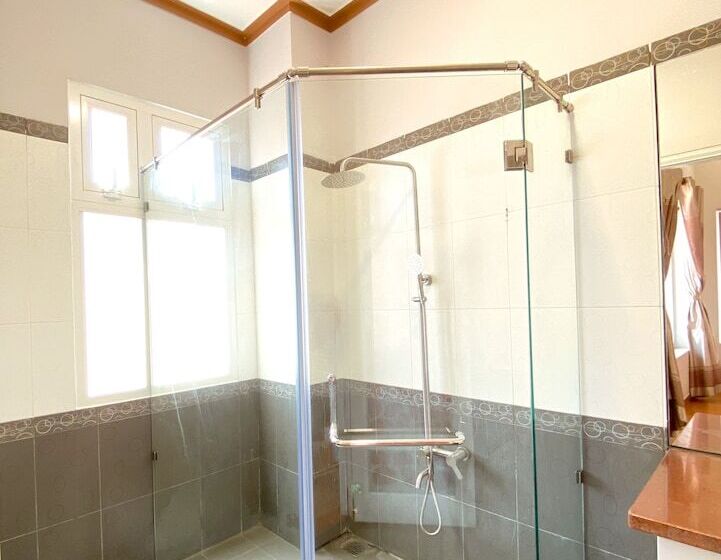 هتل Goc Bien Homestay